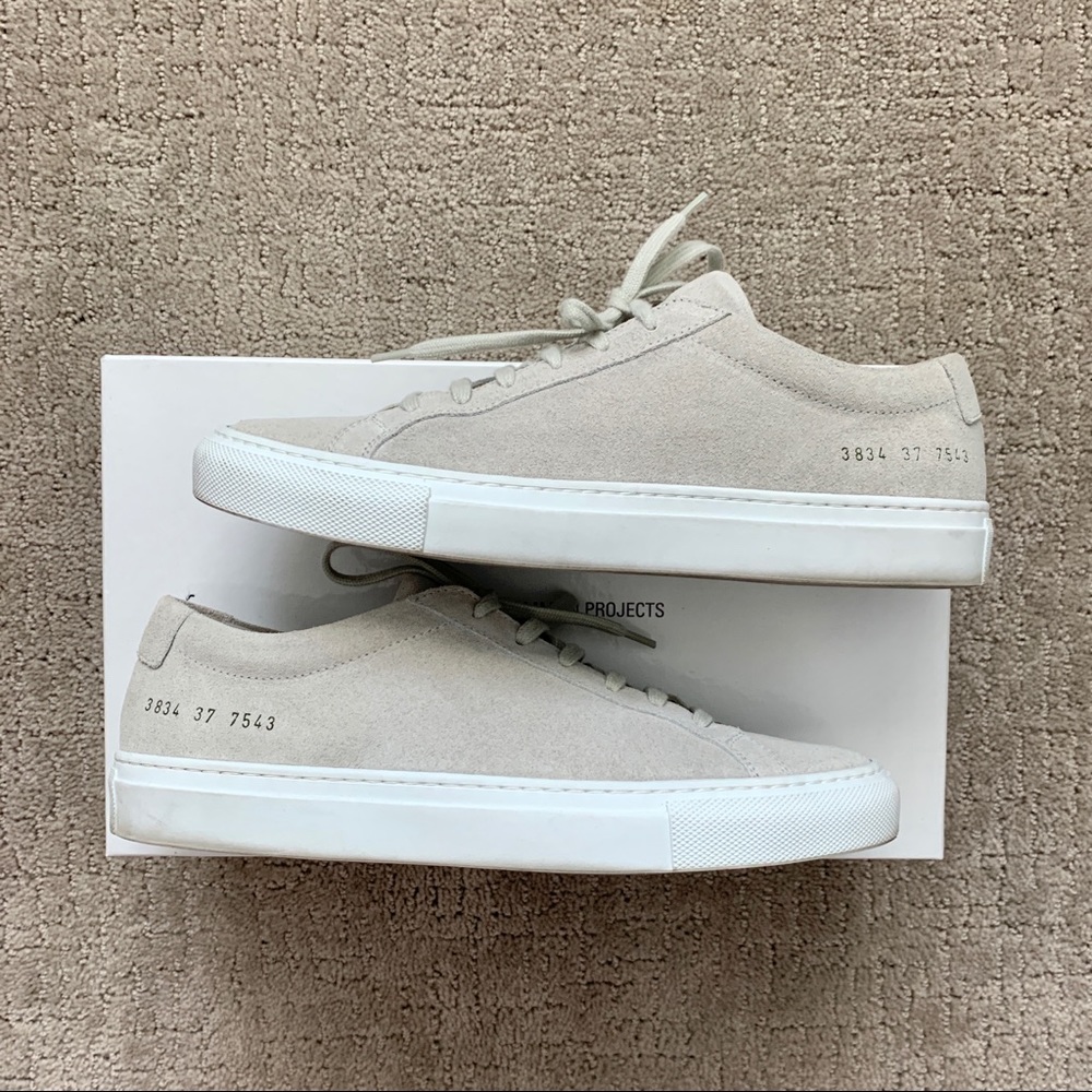 Common Projects Suede Grey